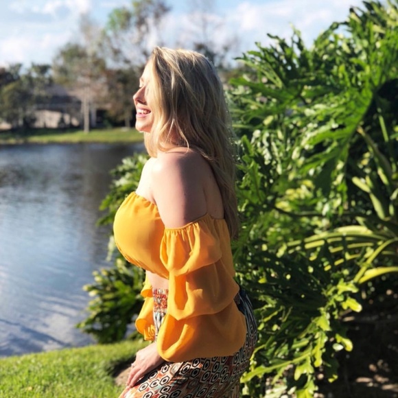 Meet your Posher, Jamie Marie - Picture 3 of 5